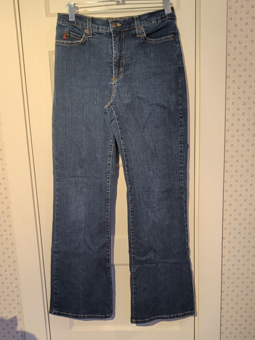 👖NYJD Jeans Tummy Tuck dark blue wash size 8 petite boot flare